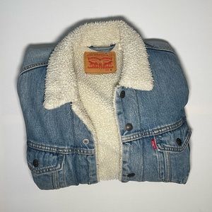 Men’s Levi’s Denim Sherpa Trucker Jacket